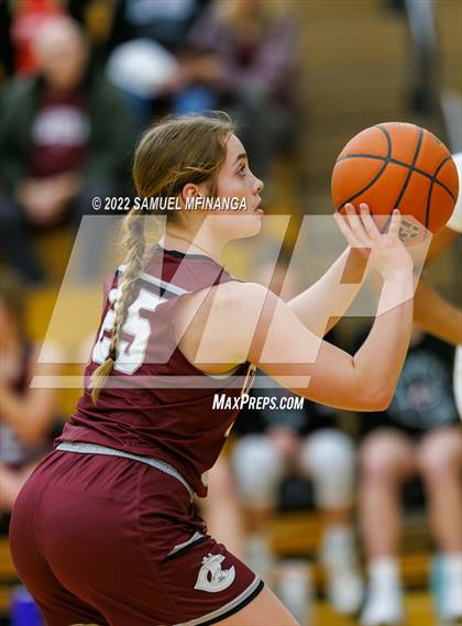 Thumbnail 3 in Columbus @ Lincoln Northeast photogallery.