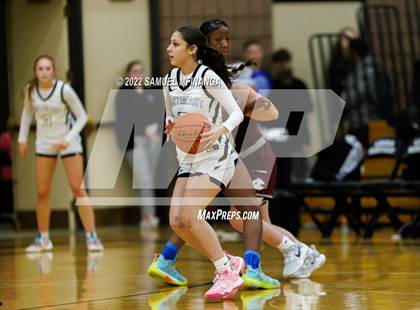Thumbnail 3 in Columbus @ Lincoln Northeast photogallery.