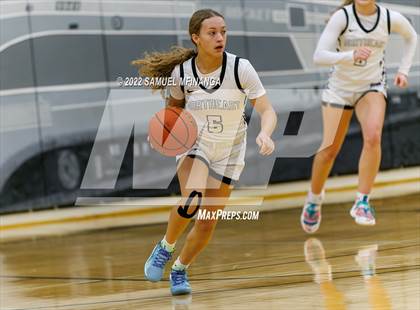 Thumbnail 2 in Columbus @ Lincoln Northeast photogallery.
