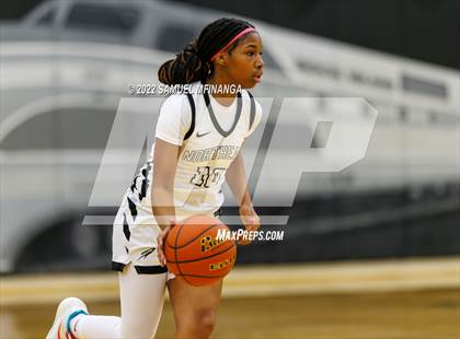 Thumbnail 2 in Columbus @ Lincoln Northeast photogallery.