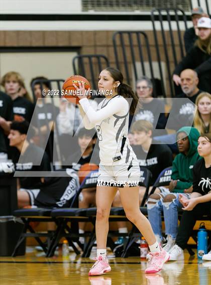 Thumbnail 2 in Columbus @ Lincoln Northeast photogallery.