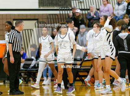 Thumbnail 1 in Columbus @ Lincoln Northeast photogallery.