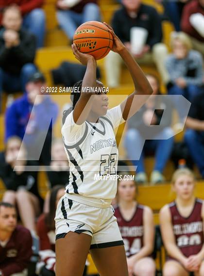 Thumbnail 3 in Columbus @ Lincoln Northeast photogallery.
