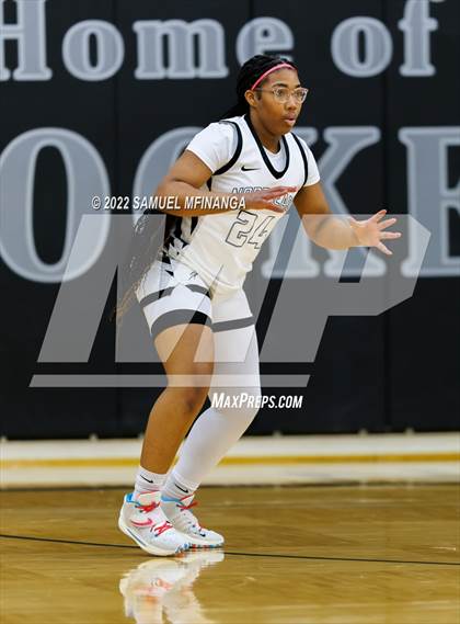 Thumbnail 3 in Columbus @ Lincoln Northeast photogallery.