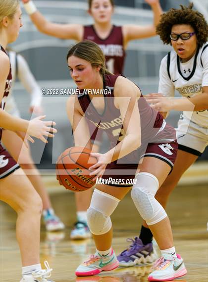 Thumbnail 2 in Columbus @ Lincoln Northeast photogallery.