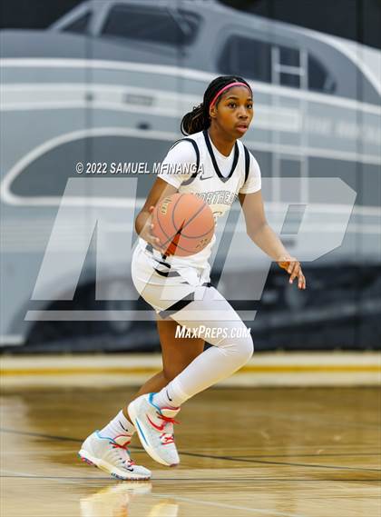 Thumbnail 2 in Columbus @ Lincoln Northeast photogallery.
