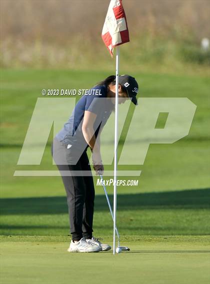 Thumbnail 1 in CIF SJS Girls Masters Golf Championship photogallery.