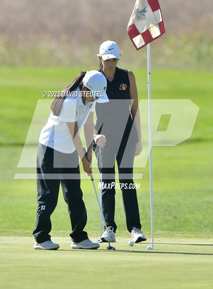 Thumbnail 1 in CIF SJS Girls Masters Golf Championship photogallery.