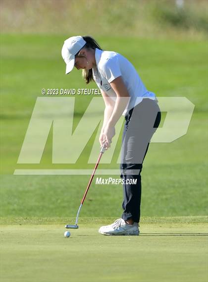 Thumbnail 3 in CIF SJS Girls Masters Golf Championship photogallery.