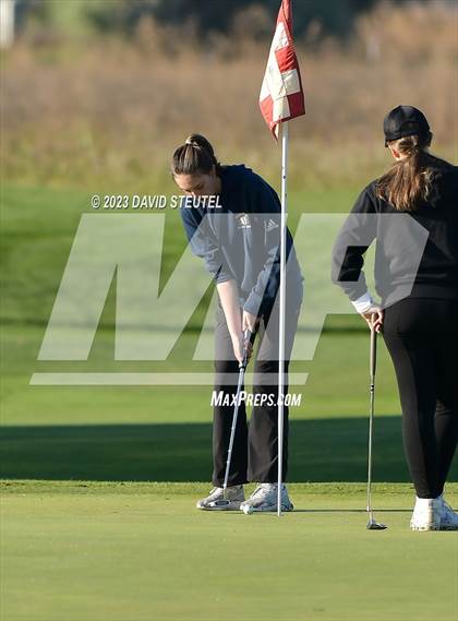 Thumbnail 3 in CIF SJS Girls Masters Golf Championship photogallery.