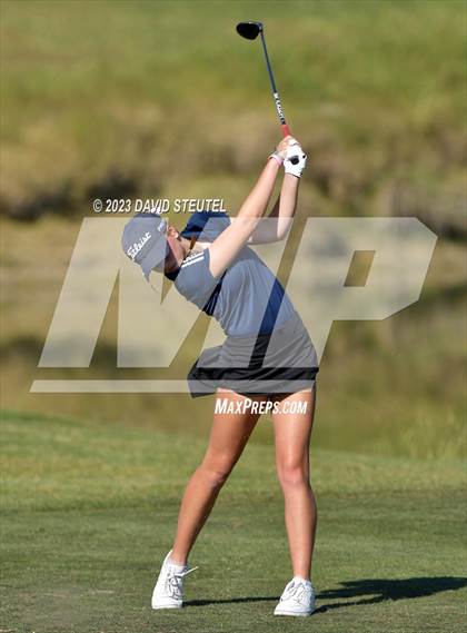 Thumbnail 2 in CIF SJS Girls Masters Golf Championship photogallery.