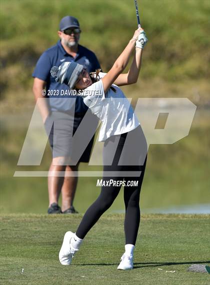 Thumbnail 1 in CIF SJS Girls Masters Golf Championship photogallery.