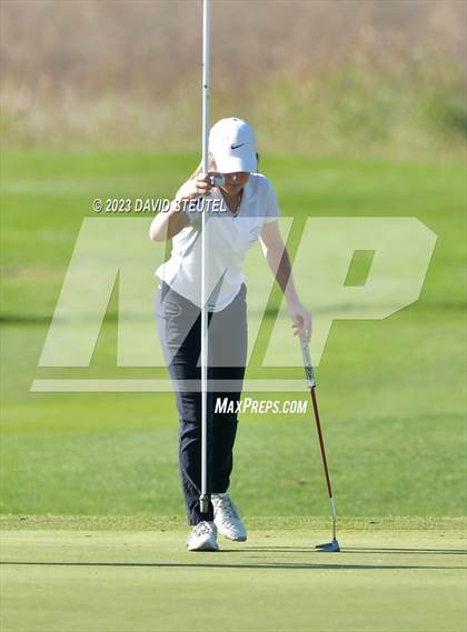 Thumbnail 2 in CIF SJS Girls Masters Golf Championship photogallery.