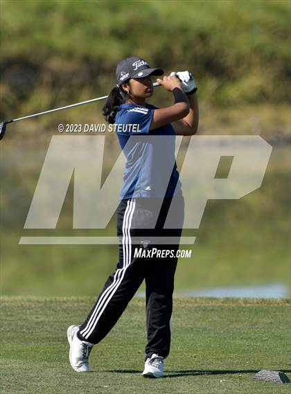 Thumbnail 2 in CIF SJS Girls Masters Golf Championship photogallery.