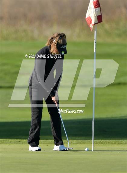 Thumbnail 2 in CIF SJS Girls Masters Golf Championship photogallery.