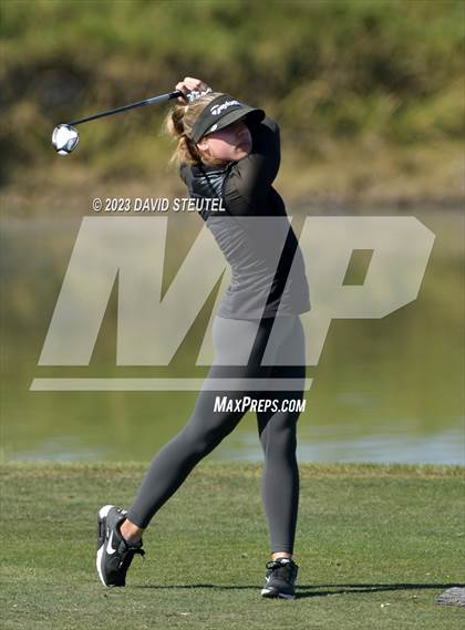 Thumbnail 2 in CIF SJS Girls Masters Golf Championship photogallery.