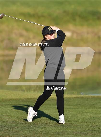Thumbnail 3 in CIF SJS Girls Masters Golf Championship photogallery.