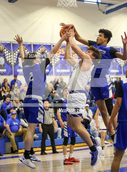 Thumbnail 1 in Fort Lupton vs. Resurrection Christian (CHSAA 4A Round 2) photogallery.