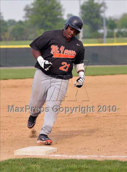 Thumbnail 2 in Althoff Catholic @ Mt. Vernon photogallery.