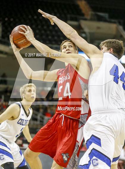 Thumbnail 1 in Dixie Heights vs Covington Catholic (Ninth Region) photogallery.