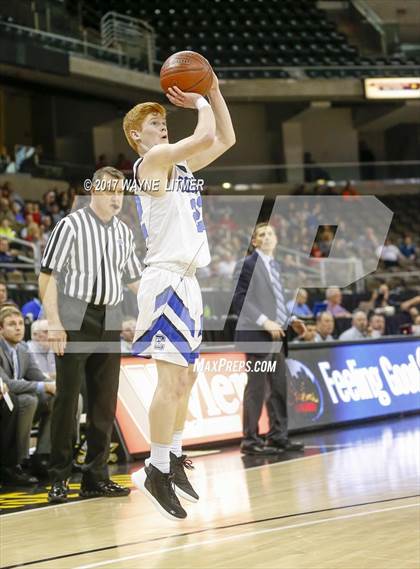 Thumbnail 2 in Dixie Heights vs Covington Catholic (Ninth Region) photogallery.