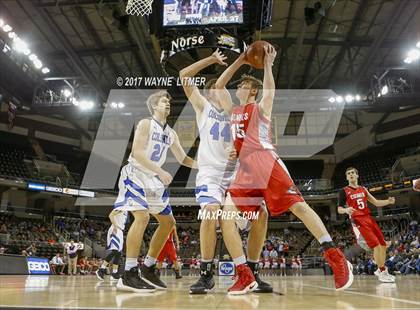 Thumbnail 2 in Dixie Heights vs Covington Catholic (Ninth Region) photogallery.