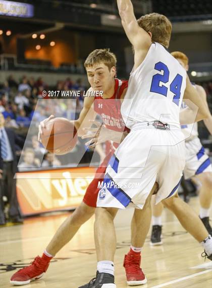 Thumbnail 2 in Dixie Heights vs Covington Catholic (Ninth Region) photogallery.