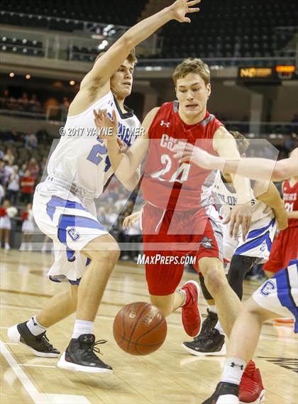 Thumbnail 3 in Dixie Heights vs Covington Catholic (Ninth Region) photogallery.