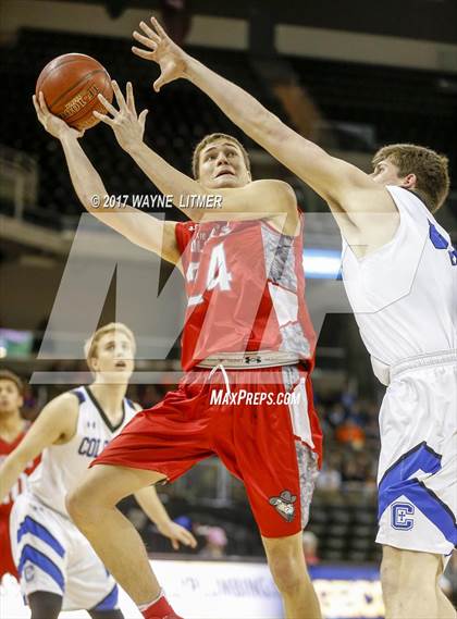 Thumbnail 3 in Dixie Heights vs Covington Catholic (Ninth Region) photogallery.