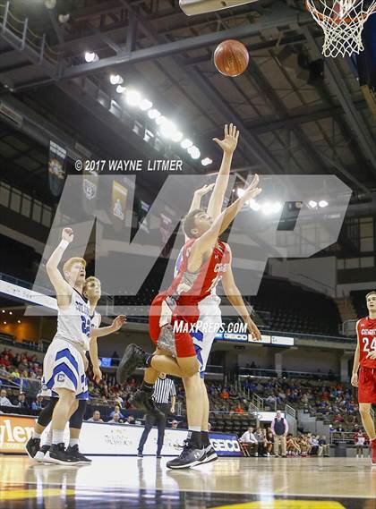 Thumbnail 3 in Dixie Heights vs Covington Catholic (Ninth Region) photogallery.