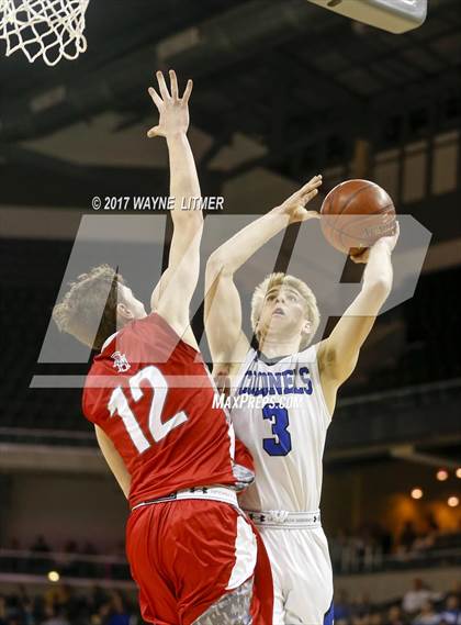 Thumbnail 2 in Dixie Heights vs Covington Catholic (Ninth Region) photogallery.