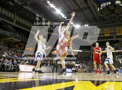 Thumbnail 1 in Dixie Heights vs Covington Catholic (Ninth Region) photogallery.
