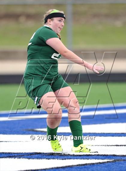 Thumbnail 3 in Incarnate Word vs Hockaday (National Elite Prep Showcase) photogallery.