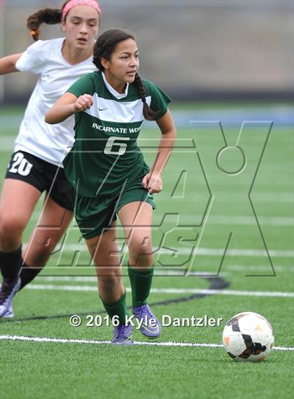 Thumbnail 1 in Incarnate Word vs Hockaday (National Elite Prep Showcase) photogallery.