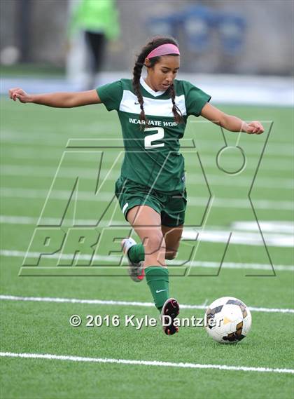Thumbnail 3 in Incarnate Word vs Hockaday (National Elite Prep Showcase) photogallery.