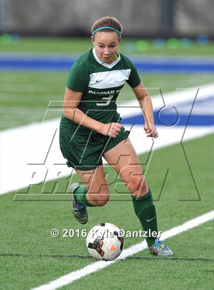 Thumbnail 2 in Incarnate Word vs Hockaday (National Elite Prep Showcase) photogallery.