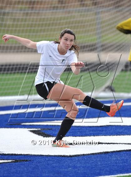 Thumbnail 1 in Incarnate Word vs Hockaday (National Elite Prep Showcase) photogallery.