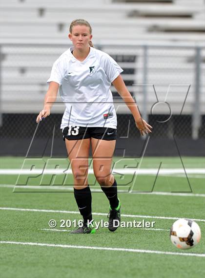 Thumbnail 1 in Incarnate Word vs Hockaday (National Elite Prep Showcase) photogallery.