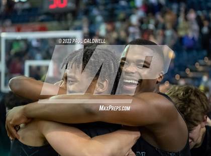 Thumbnail 3 in Auburn vs. Rainier Beach (WIAA 3A Final)  photogallery.
