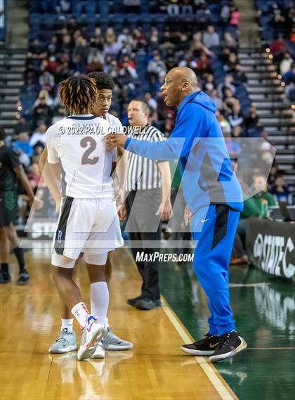 Thumbnail 2 in Auburn vs. Rainier Beach (WIAA 3A Final)  photogallery.