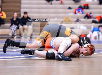 Thumbnail 2 in Cheyenne vs. Valley photogallery.