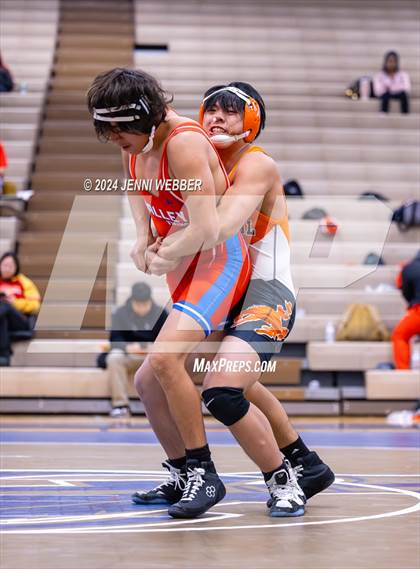 Thumbnail 3 in Cheyenne vs. Valley photogallery.