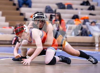 Thumbnail 3 in Cheyenne vs. Valley photogallery.