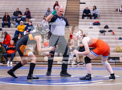 Thumbnail 1 in Cheyenne vs. Valley photogallery.