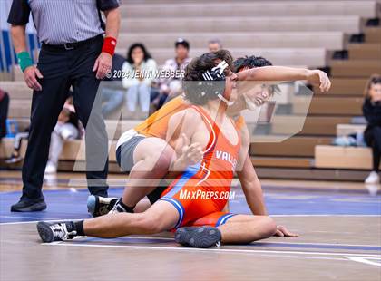 Thumbnail 1 in Cheyenne vs. Valley photogallery.
