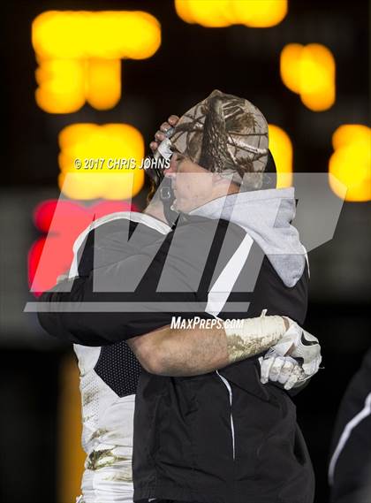 Thumbnail 1 in Rochester vs. Highland (IHSA 4A Semifinal) photogallery.