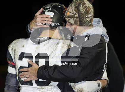 Thumbnail 3 in Rochester vs. Highland (IHSA 4A Semifinal) photogallery.
