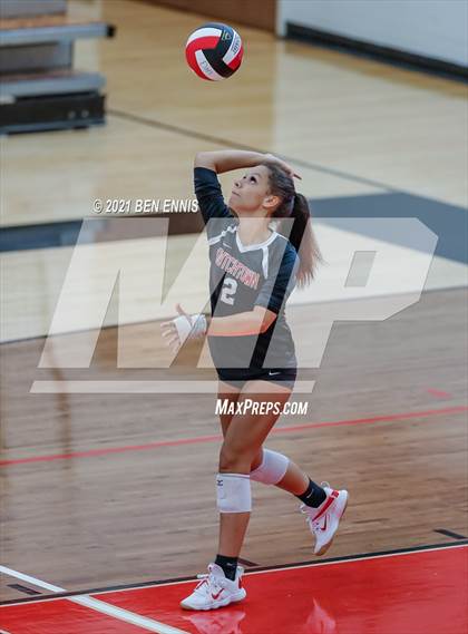 Thumbnail 2 in Dutchtown vs Perry photogallery.