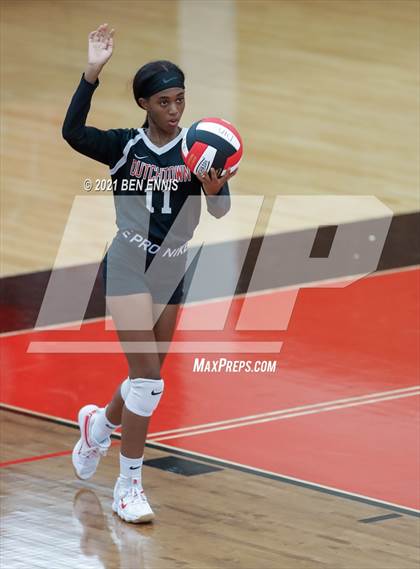 Thumbnail 1 in Dutchtown vs Perry photogallery.