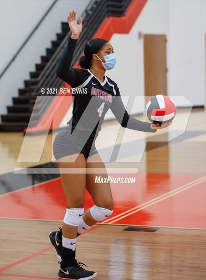 Thumbnail 3 in Dutchtown vs Perry photogallery.